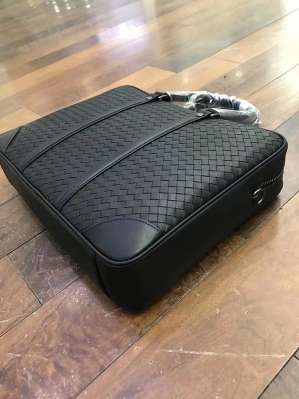 ボッテガヴェネタバッグ着用イメージ